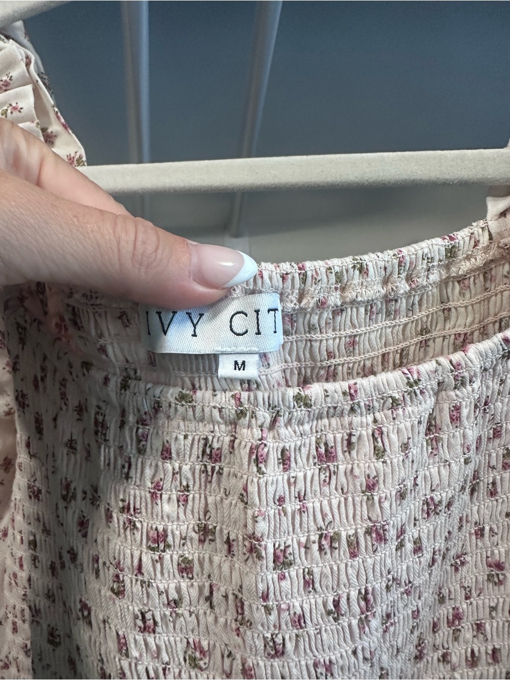 Ivy City Co Blush Cream Floral Maxi Dress - Picture 3 of 4